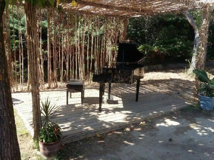 Chambres Tomate, Dans Maison Avec Petit Escalier A 6Km Du Festival De Piano De La Roque D'Antheron Rognes Εξωτερικό φωτογραφία