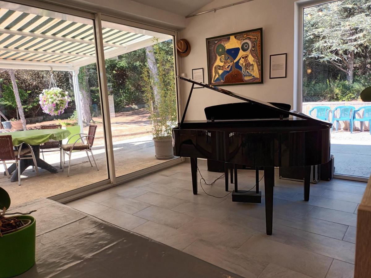 Chambres Tomate, Dans Maison Avec Petit Escalier A 6Km Du Festival De Piano De La Roque D'Antheron Rognes Εξωτερικό φωτογραφία